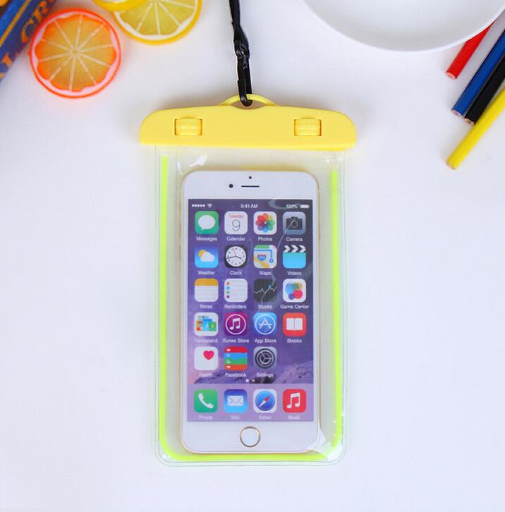 Universal Waterproof Phone Pouch